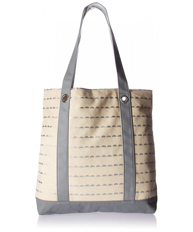 Kate Aspen Silver Scallop canvas